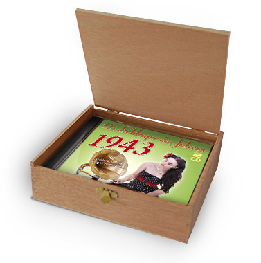 CD 1943 Schlager in Holzkiste mit Wunsch-Gravur